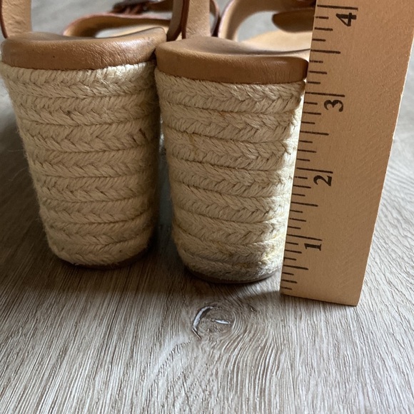 Lucky Brand Naveah Platform Sandals - Picture 7 of 14